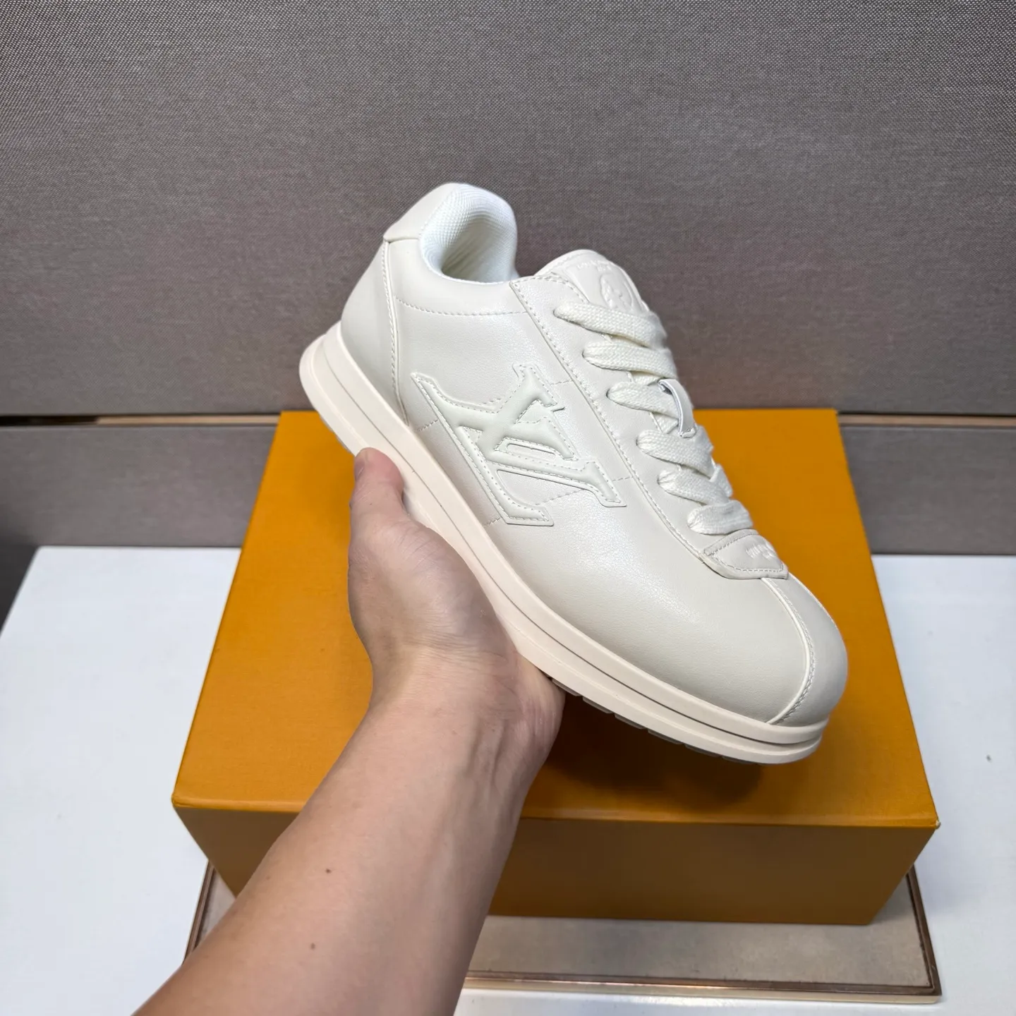 Men's men's shoes 💰pp560 [LV～] Men's casual shoes 2025z cabinet sales simultaneously 🔶Size: 38-44 #️⃣ 🔷6 colors🔜The upper is made of multi-material splicing➕Mesh lining, comfortable and breathable, sole: original comfortable and wear-resistant outsole, ⚠️real thing📱photographed🎬real thing is better📢📢📢